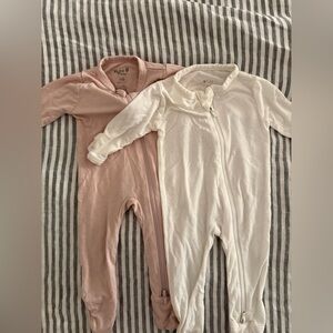 Kyte Baby Set of 2 Baby Zipper Footed One-Piece - Pink and White